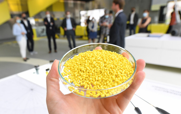 Termin bei der Firma Alfred Kärcher SE & Co. KG in Winnenden, im Rahmen der Sommerreise „Umweltschutz, CO²-neutrale Produktion und Recycling: Baden-Württembergs Wirtschaft auf dem Weg zur nachhaltigen Produktion“