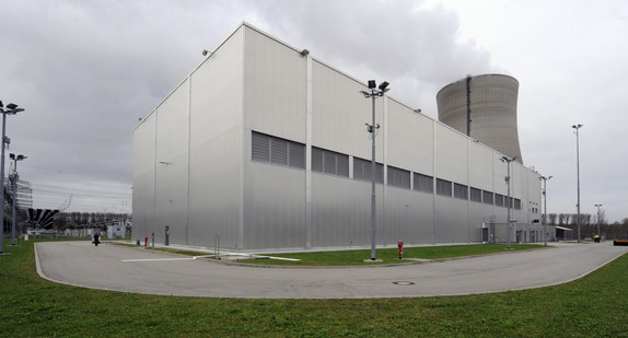 Außenaufnahme des Zwischenlagers für Atommüll am Kernkraftwerk Philippsburg (Kreis Karlsruhe).