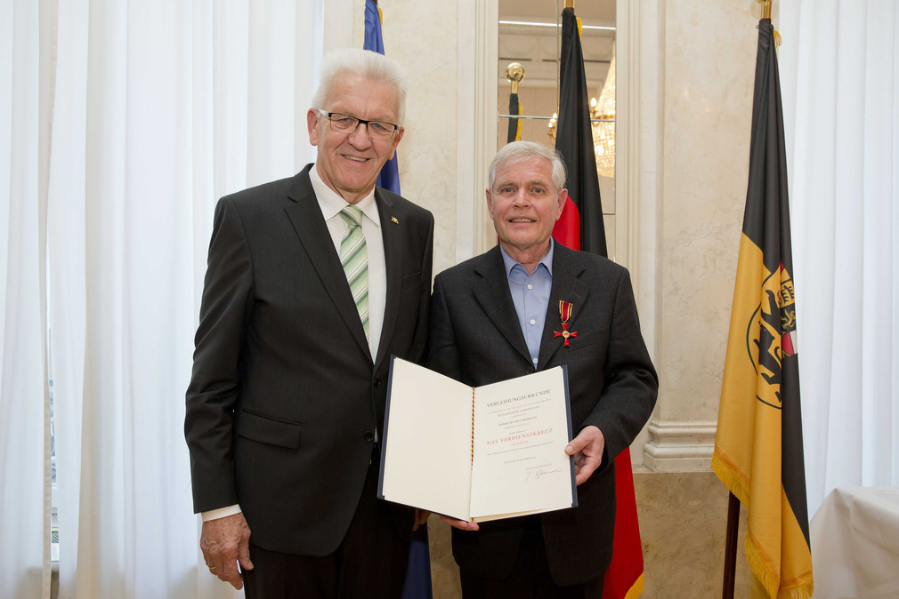 Ministerpräsident Winfried Kretschmann (l.) und Helmut Reibold (r.)