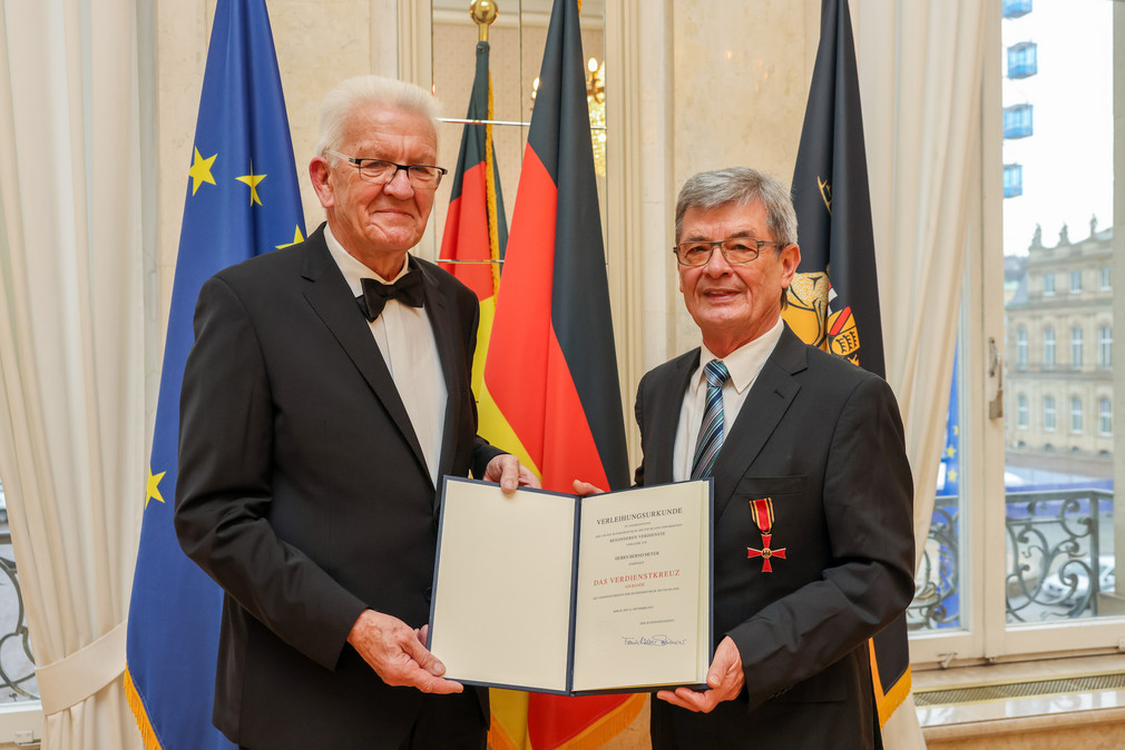 Ministerpräsident Winfried Kretschmann (links) und Bernd Meyer (rechts)