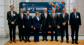 Gruppenbild anlässlich der Deutsch-Rumänisch-Moldauischen Wirtschaftskonferenz in Stuttgart